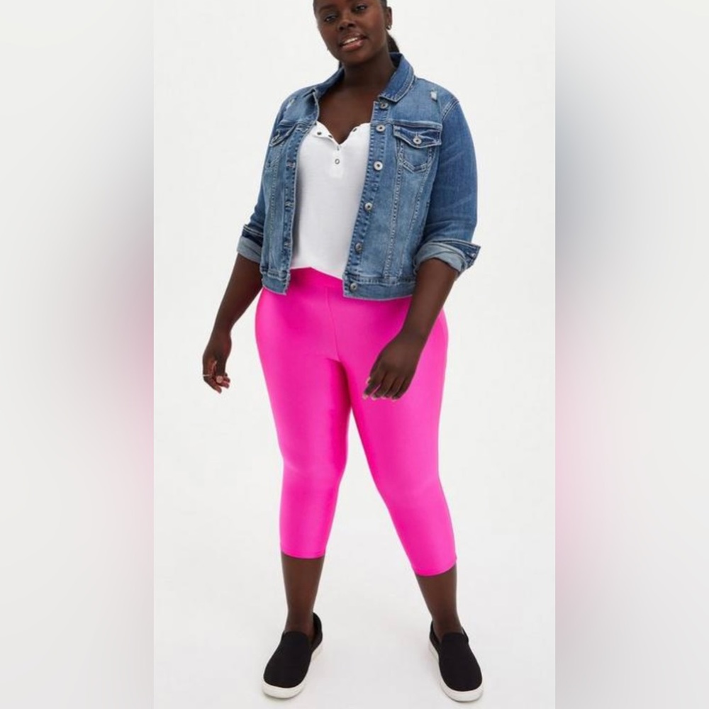 Barbie Pedal Pusher Signature Waist Liquid Legging